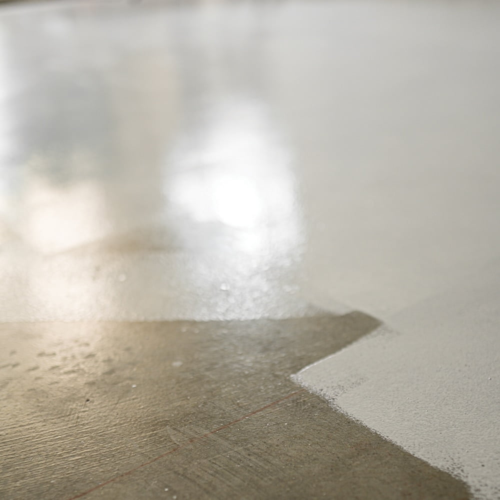 Self-leveling polyaspartic paint with polyaspartic elastomer, SurfaDurTM F, Nanophos